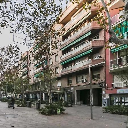 51Sam1021 - Modern Apartment Near Montjuic Barcelona Exterior foto